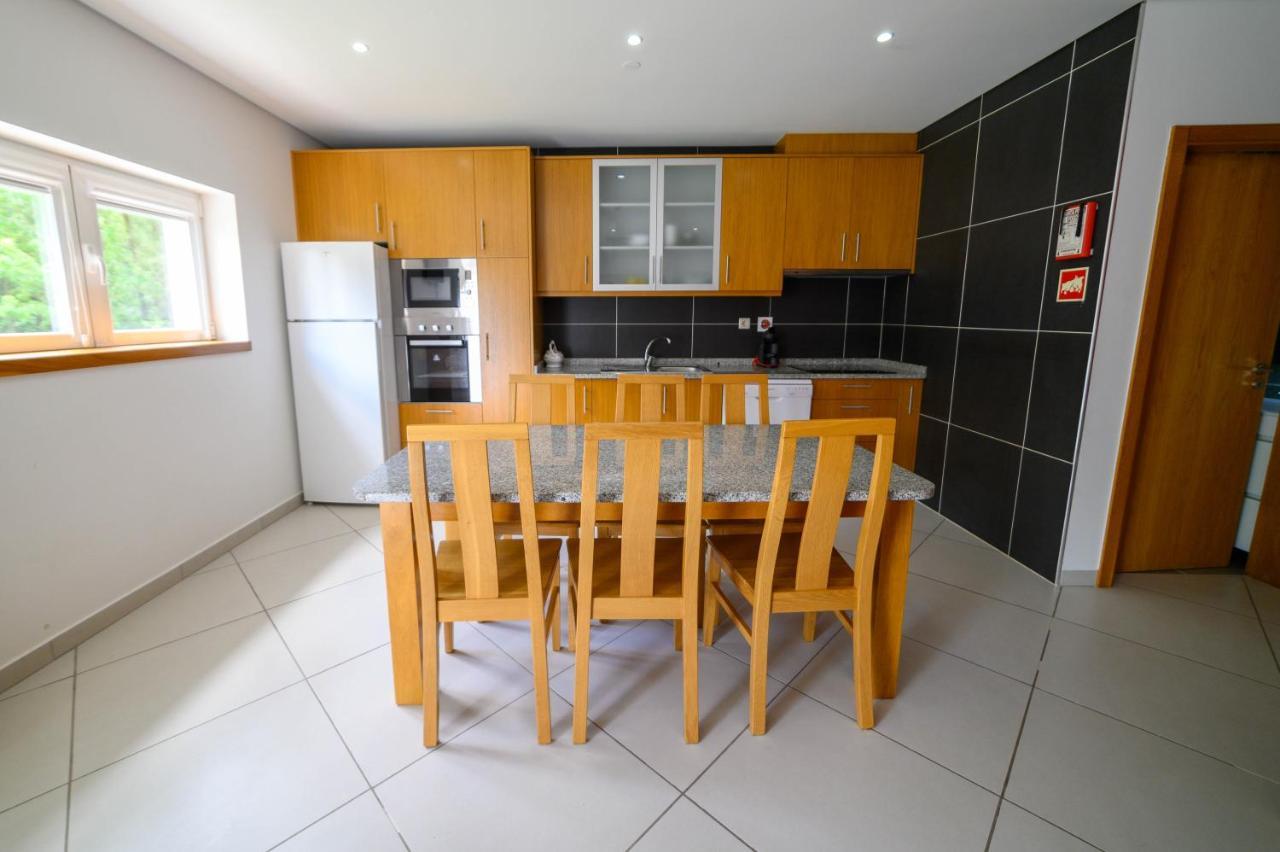 Funileiro, Apartamentos E Quartos Amares Ngoại thất bức ảnh