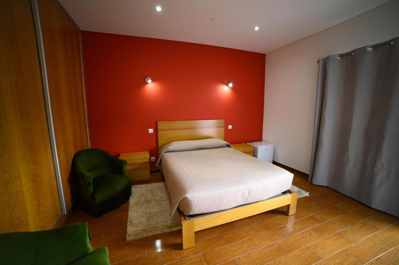 Funileiro, Apartamentos E Quartos Amares Ngoại thất bức ảnh