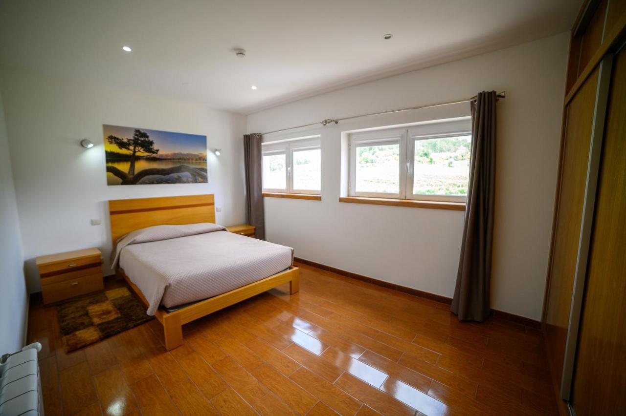 Funileiro, Apartamentos E Quartos Amares Ngoại thất bức ảnh