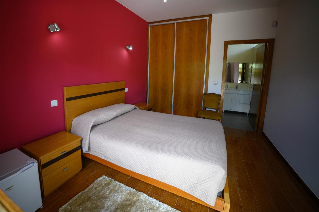 Funileiro, Apartamentos E Quartos Amares Ngoại thất bức ảnh