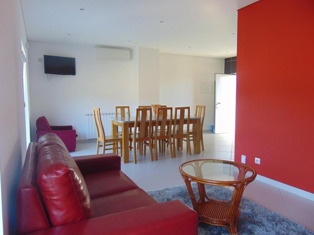 Funileiro, Apartamentos E Quartos Amares Ngoại thất bức ảnh