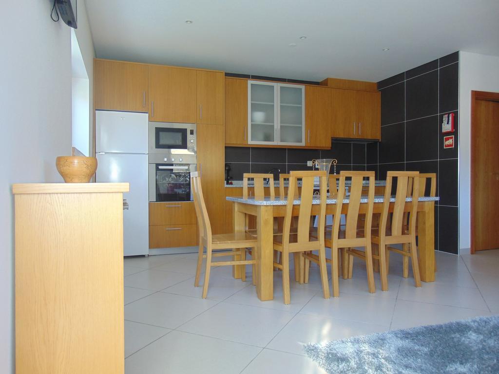 Funileiro, Apartamentos E Quartos Amares Ngoại thất bức ảnh