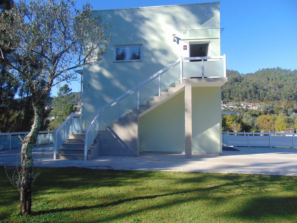 Funileiro, Apartamentos E Quartos Amares Ngoại thất bức ảnh