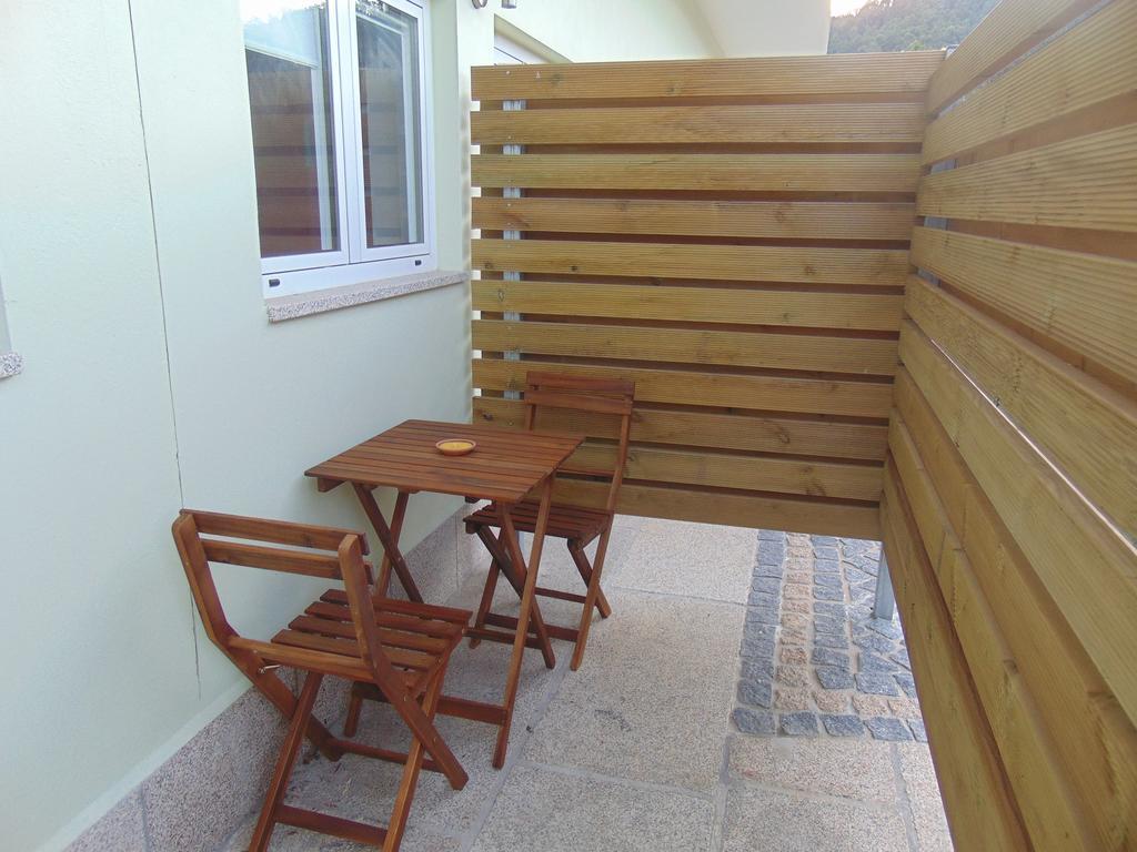 Funileiro, Apartamentos E Quartos Amares Ngoại thất bức ảnh